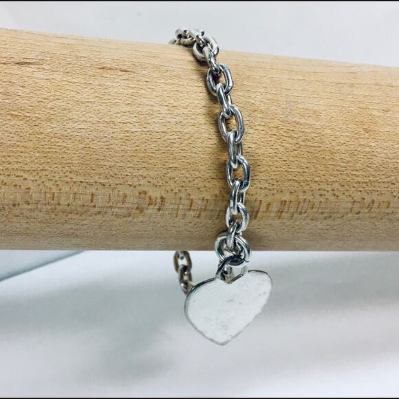Sterling Silver Heart Tag Bracelet - Picture 3 of 11